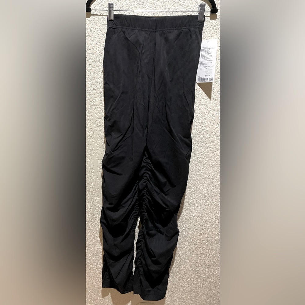 Lululemon NWT Dance Studio Slim Fit High Rise Flared Pants Black Size XS - Picture 6 of 9